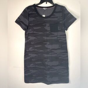 NWT T by Talbots Black Gray Camo Cozy Sweatshirt Sleeve Dress Medium